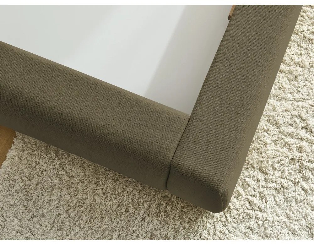 Tmavozelená čalúnená dvojlôžková posteľ s úložným priestorom s roštom 180x200 cm Jagna – Bobochic Paris