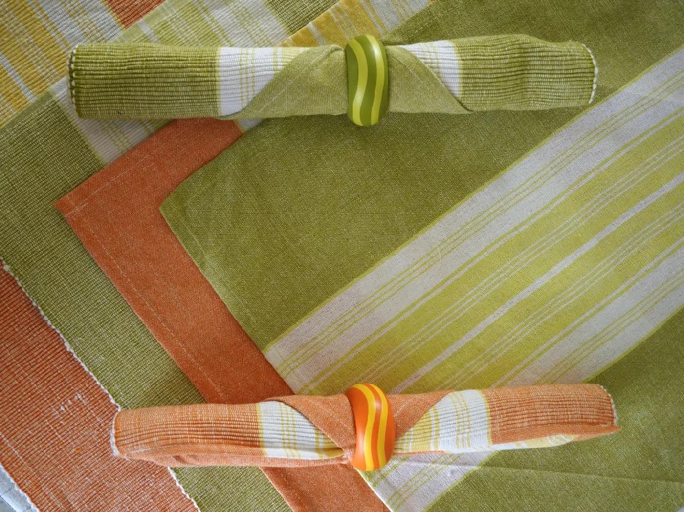 Praktický set prestierania 32x47 cm s obrúskom 40x40 cm FOOD Farba: Zelená