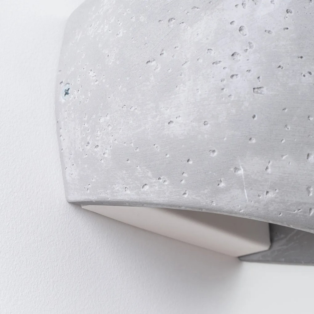 Nástenné svietidlo Globe, 1x betónové tienidlo