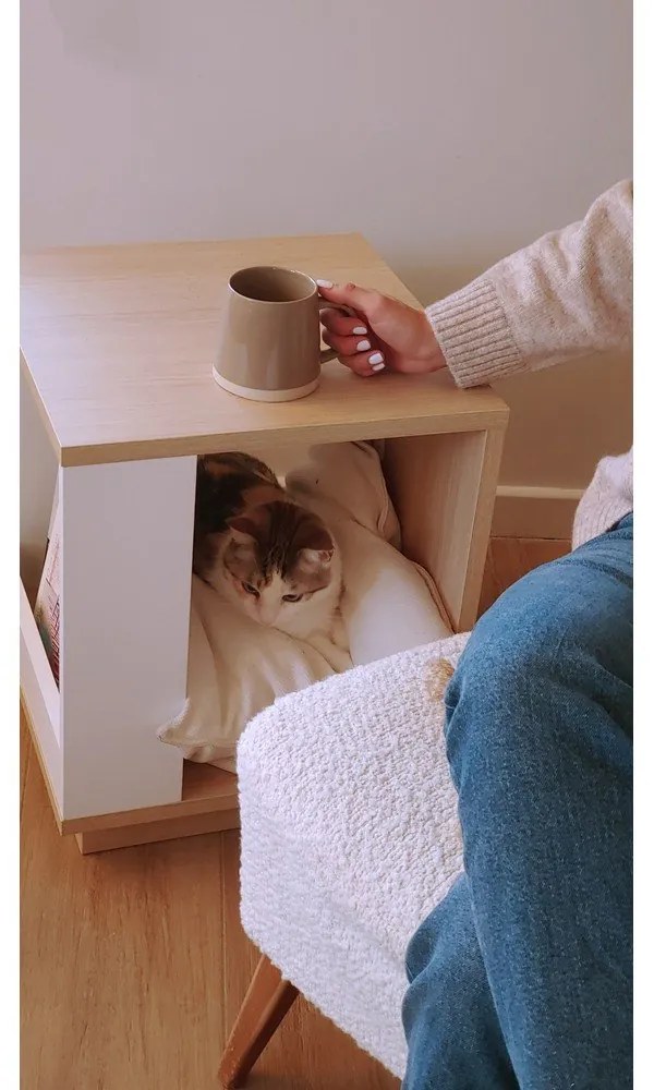 Odkladací stolík v dekore duba 40x40 cm Ella - TemaHome