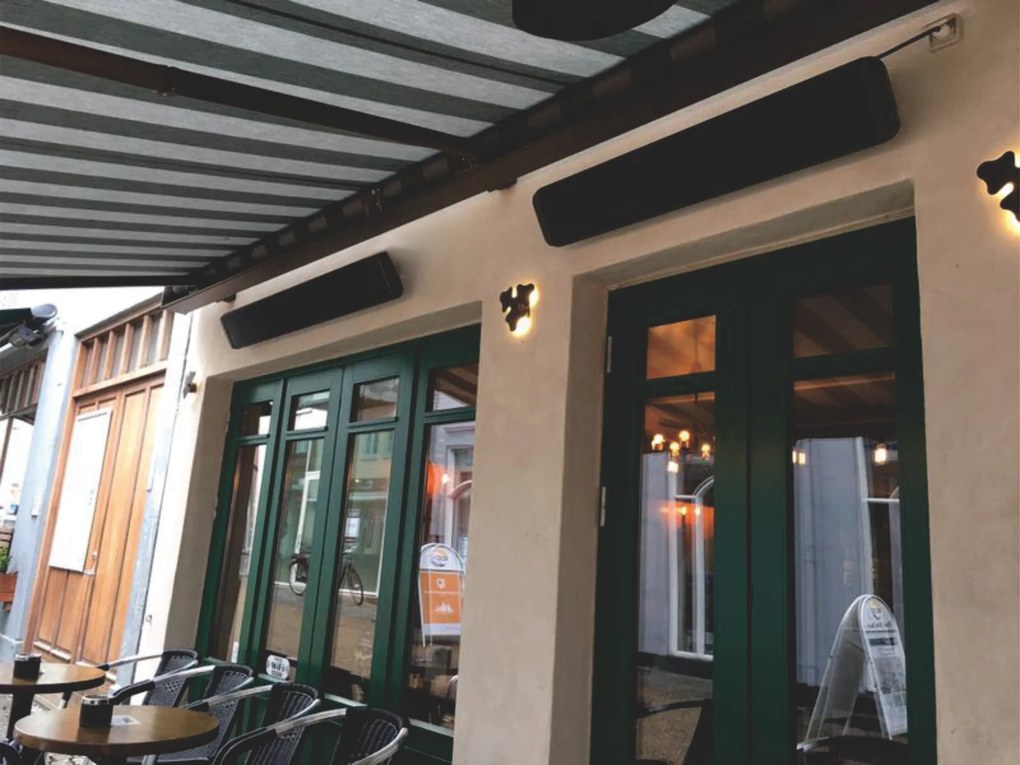 Nástenný terasový infražiarič s časovačom, 2400 W, čierny