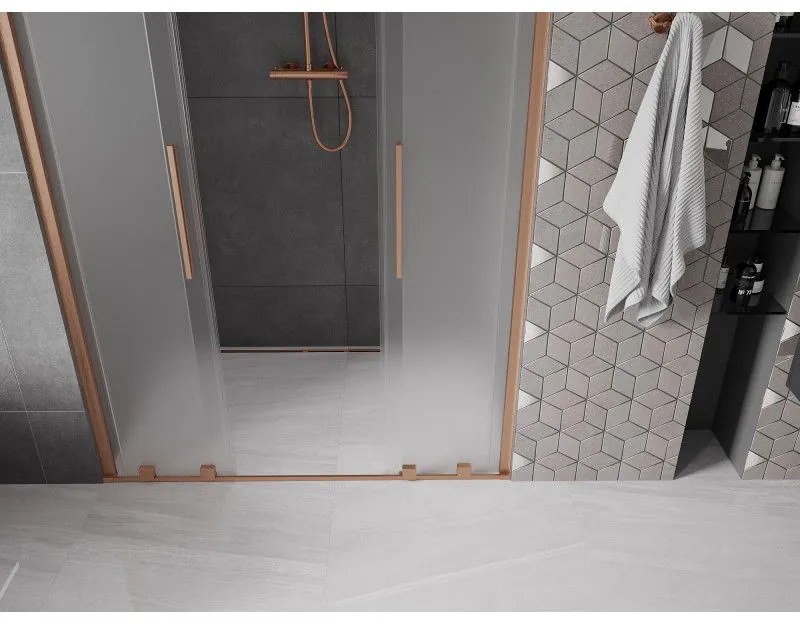 Mexen Velar Duo, posuvné sprchové dvere do otvoru 140 cm, 8mm sklo námraza, medená matná, 871-140-000-32-65