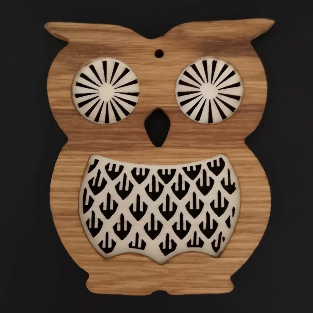 AMADEA Drevená ozdoba z masívu s vkladom - sova 9 cm
