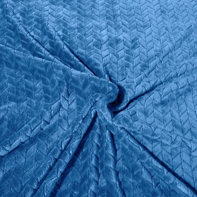 EUROFIRANY Klasická deka z vlákna príjemného na dotyk 170 cm x 210 cm námornícka modrá 100 % polyester Varianta: 335304