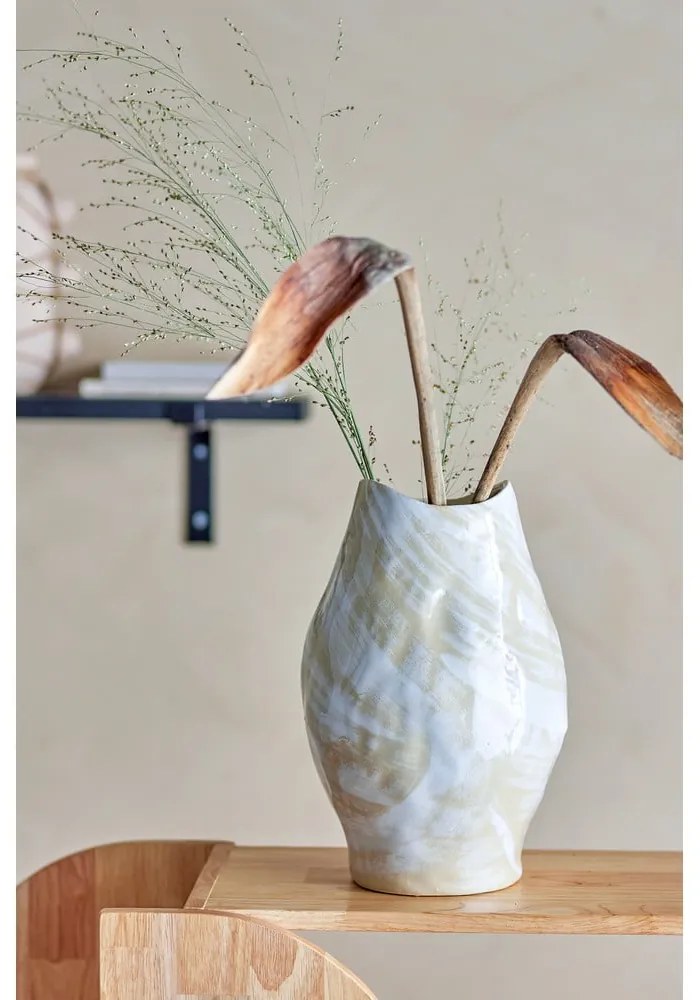 Béžová váza z kameniny (výška 31 cm) Obsa – Bloomingville