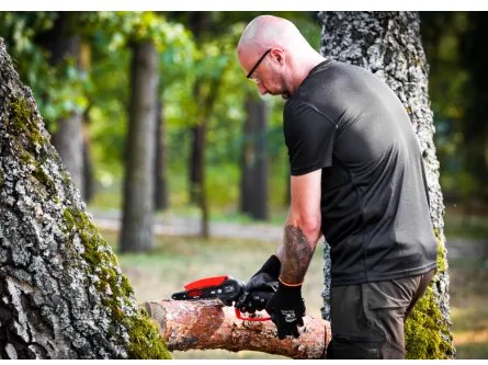 Akumulátorová reťazová píla RTMPA0064 21V RTMPA0064