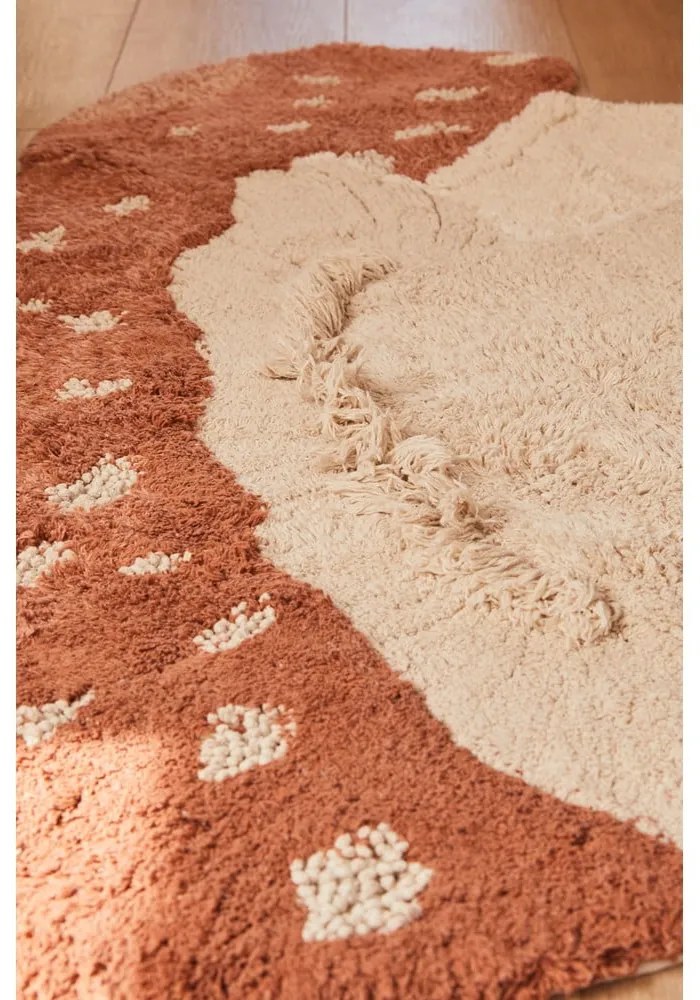 Prateľný ručne tkaný bavlnený detský koberec v tehlovej farbe krémový 120x120 cm Boletus – Lorena Canals