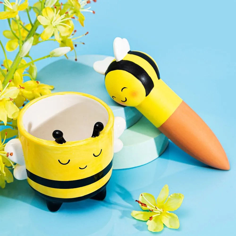 Zavlažovacia guľa z terakoty Bee – Sass &amp; Belle