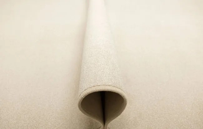 Metrážny koberec Sheraton 74 krémový