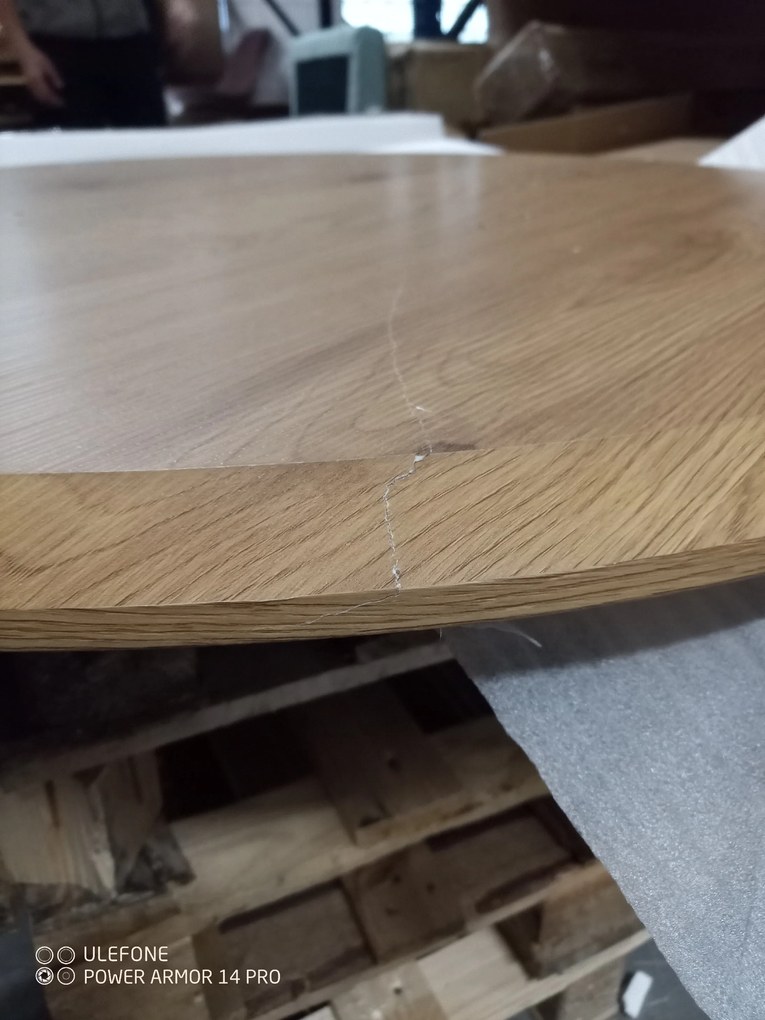 AKCIA Dubový jedálenský stôl s čiernymi nohami TETIS 100x100 II. akosť