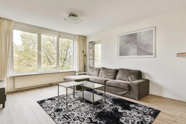 Koberec Agnella Isfahan Siren čierny