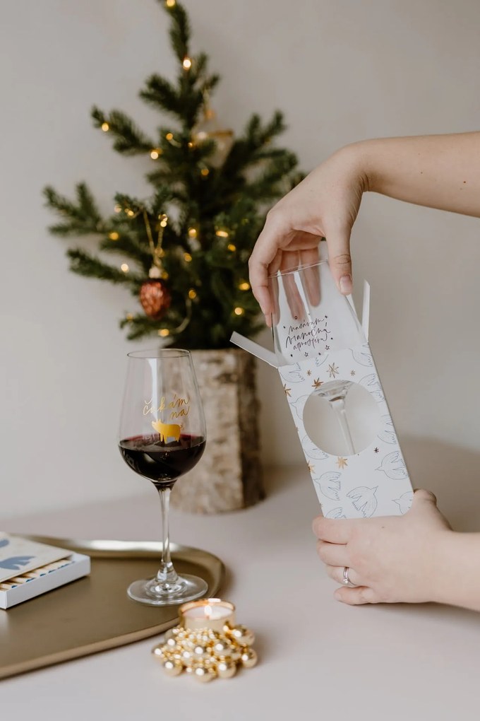 Bella Rose Pohár na víno Čakám na zlaté prasiatko + vianočná krabička SK