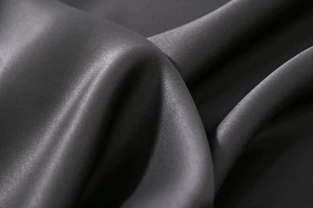 Čierny záves OXFORD 140x250 cm Zavesenie: Kovové krúžky