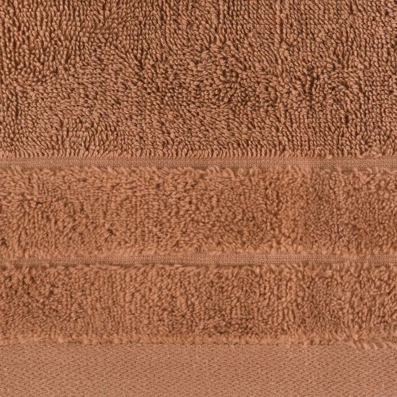 EUROFIRANY Elegantný uterák z jemného a vysoko savého froté, jednofarebný 30 cm x 50 cm oranžová 100 % bavlna Varianta: 387189