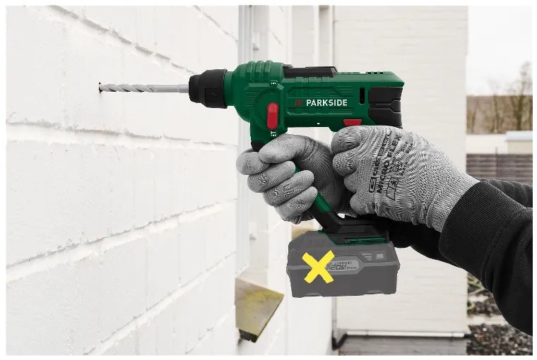 Parkside®  Aku vŕtacie kladivo Pabh 20-Li D4 + Smart akumulátor 20 V/4 Ah + Dvojitá nabíjačka na akumulátor 20 V/2x 4,5 A  (800011785)