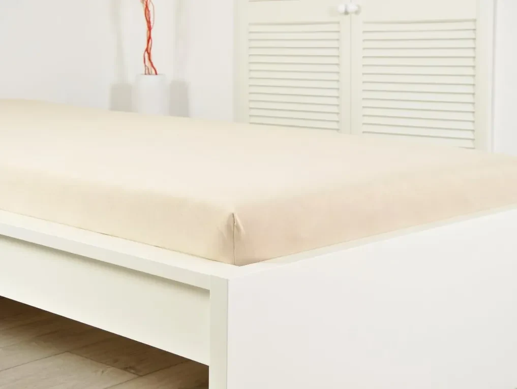 Jersey plachta do detskej postieľky EXCLUSIVE 70x140 cm krémová