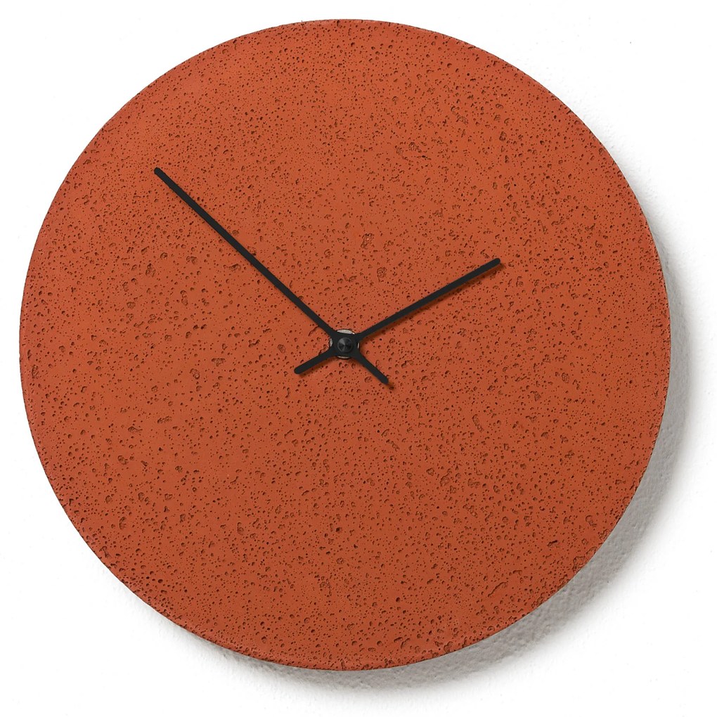 Nástenné betónové hodiny CLOCKIES, 29cm, okrúhle, červené