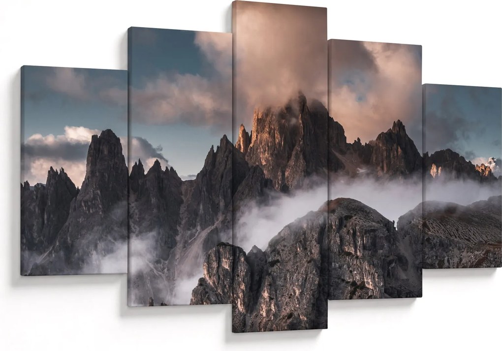 Obraz - Talianske dolomity schované v hmle (150x105 cm)
