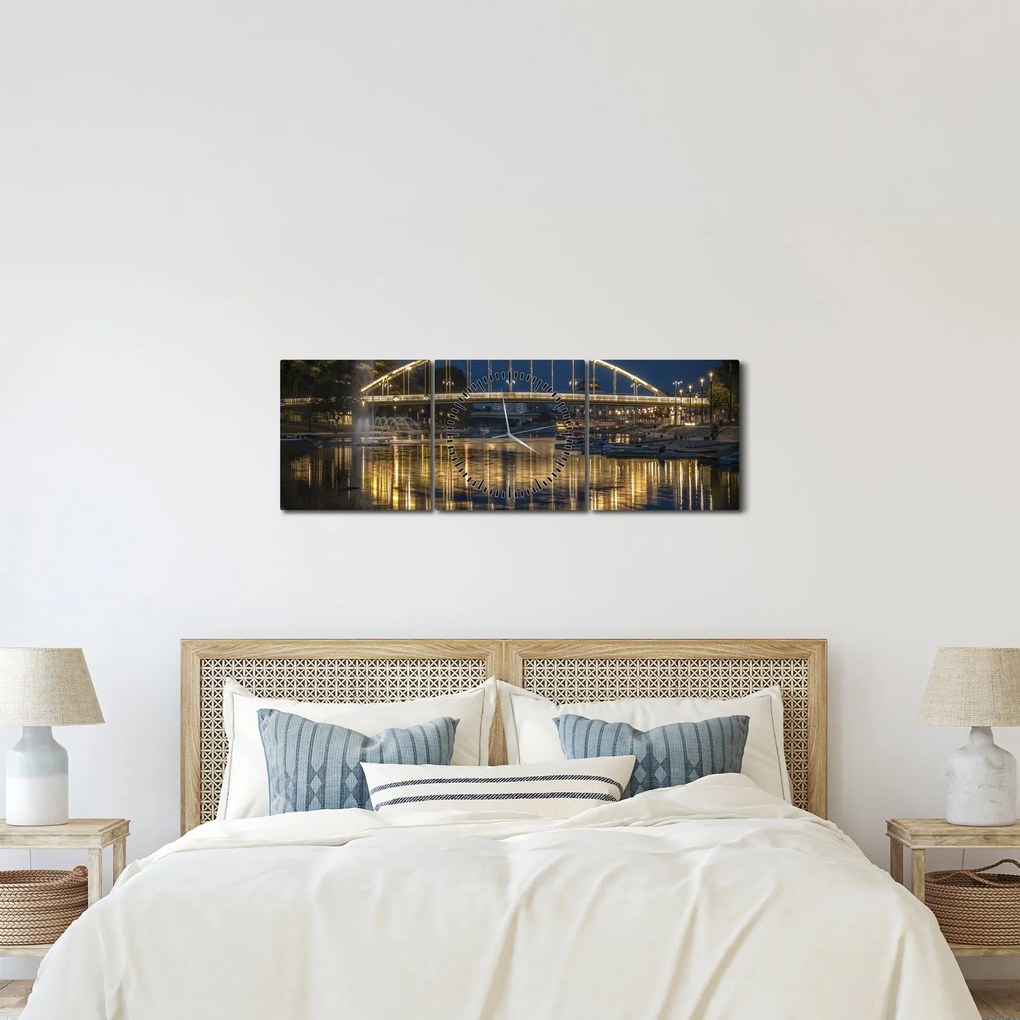 Obraz mosta s fontánou (s hodinami) (90x30 cm)