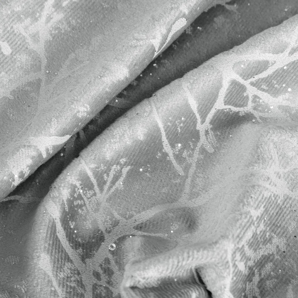 ZÁVES NA PÁSKE AMINA 140X270 CM STRIEBORNÁ