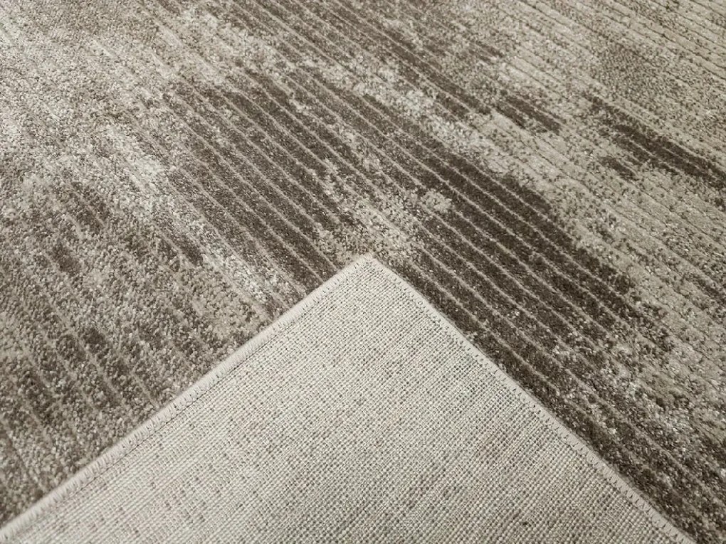 BE Koberec Eforia 9551 Brown – hnedý obdĺžnikový Rozmer: 80x150 cm