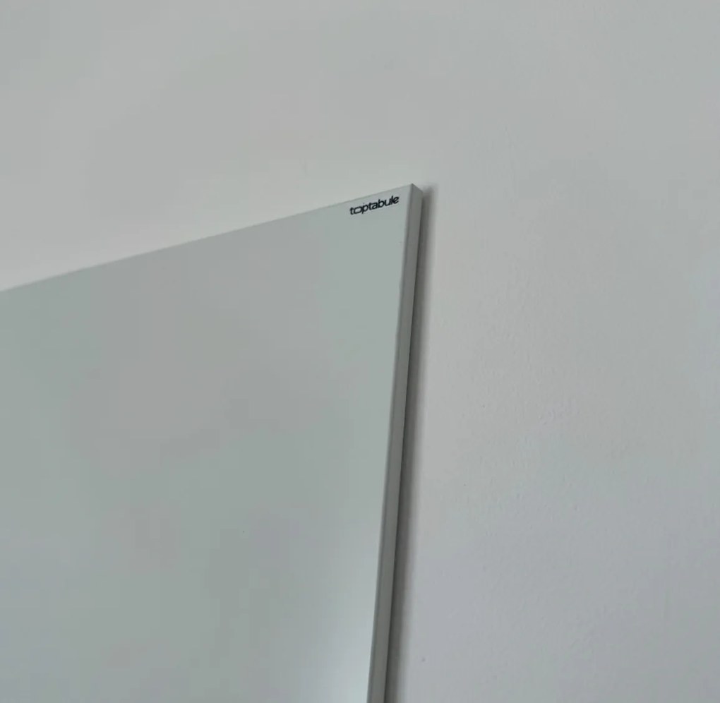 Toptabule.sk Bezrámová tabuľa na magnetky BIELA 150x100 cm