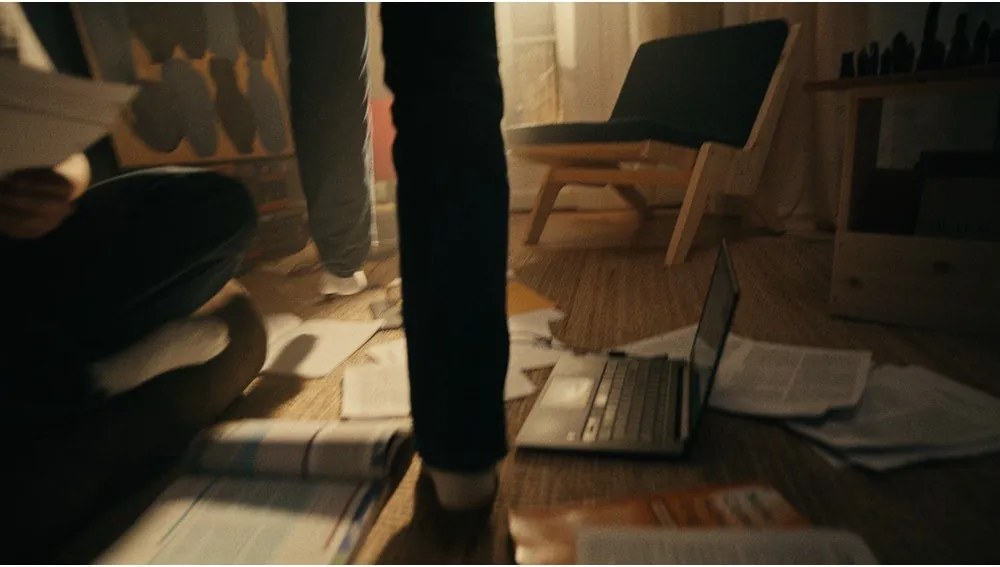 Zelené kreslo Sway – Karup Design