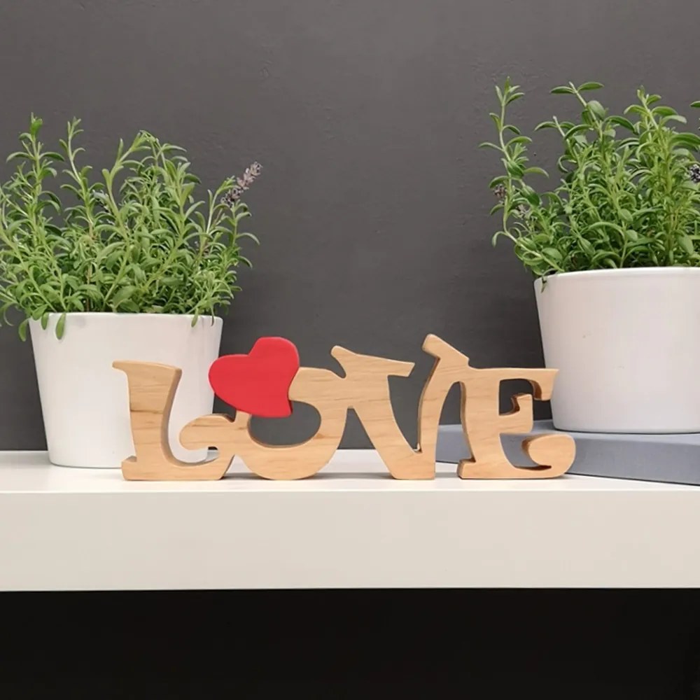 AMADEA Drevená dekorácia nápis LOVE, masívne drevo, 25x8 cm