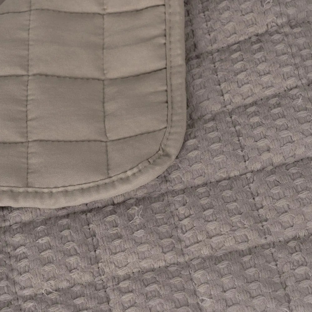 Béžový prešívaný pléd 180x260 cm – Ixia