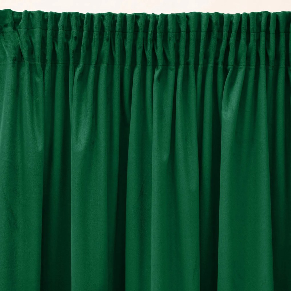 ZATEMŇOVACÍ ZÁVES NA PÁSKE PIERRE CARDIN SIBEL 140X270 CM TMAVOZELENÁ
