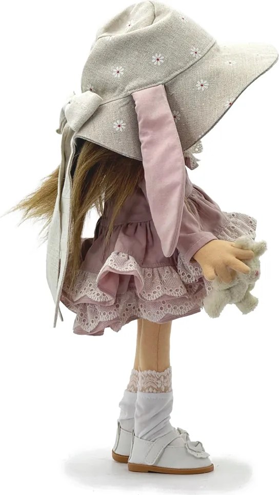 Bábika Pati zberateľská séria 2026 - v predaji len do 5. apríla Varianta 1