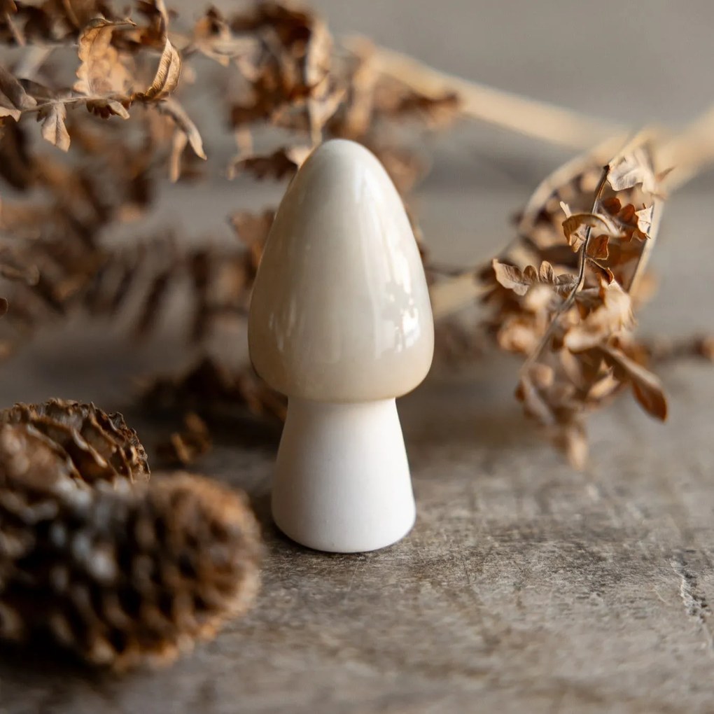 Storefactory Jesenná dekorácia Huba Bohult Beige 6 cm