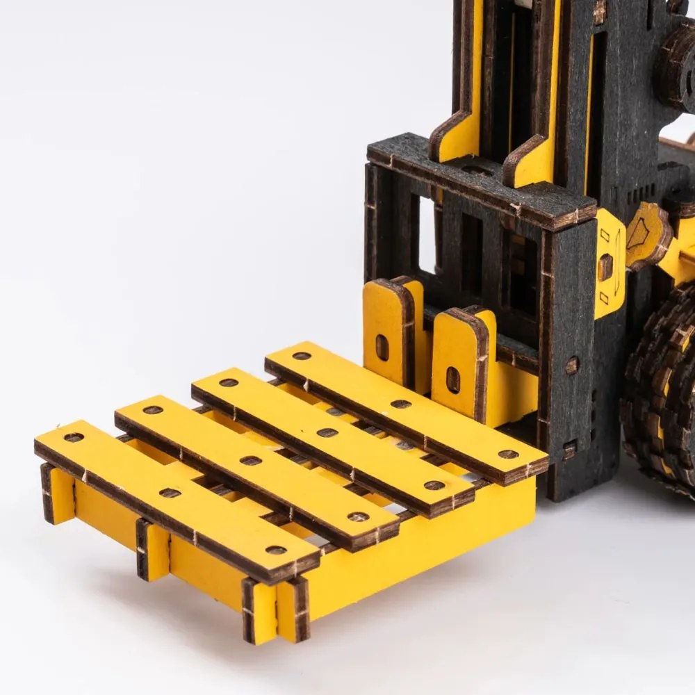 Robotime Rokr 3D dřevěné puzzle Vysokozdvižný vozík 139 ks