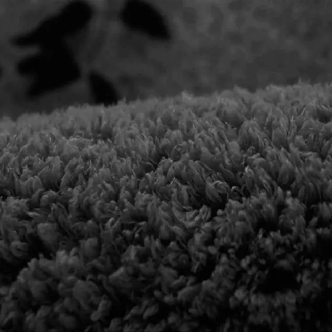 Protišmykový koberec ALPACA čierny