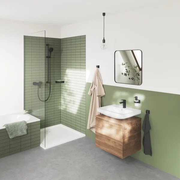 GROHE 411062430 - Rohová polička do sprchy ESSENTIALS 250 × 250 mm čierna