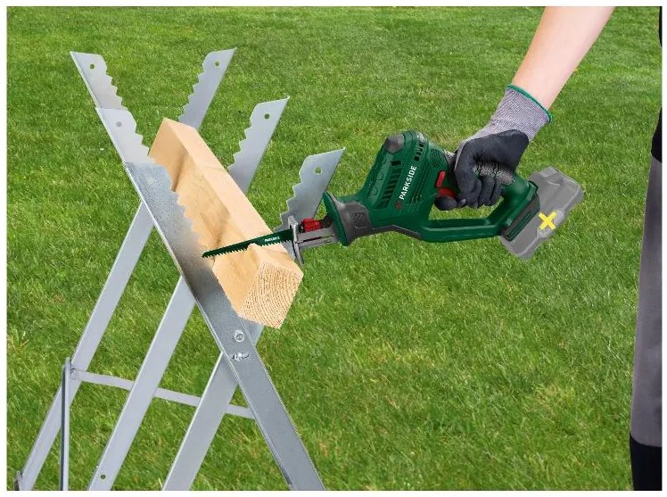 Parkside®  Aku píla na konáre 20 V Pasa 20-Li D3 + Akumulátor 20 V/4 Ah + Nabíjačka 20 V/4,5 A  (800011219)