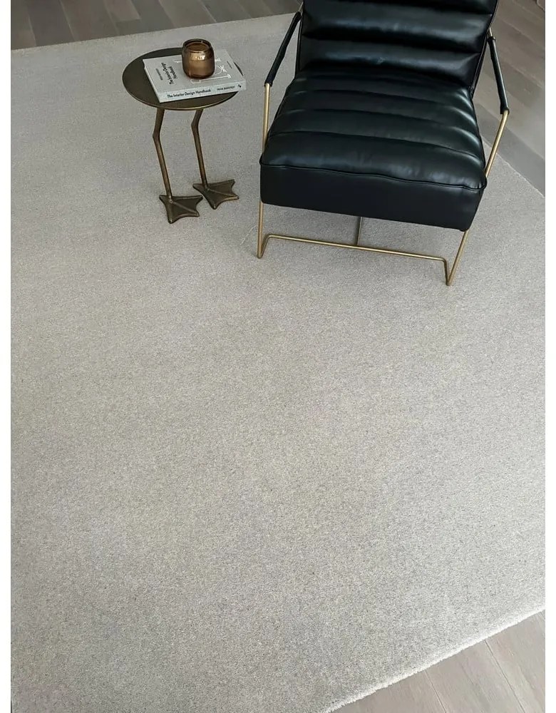 Krémovobiely vlnený koberec 133x190 cm Calisia M Smooth – Agnella