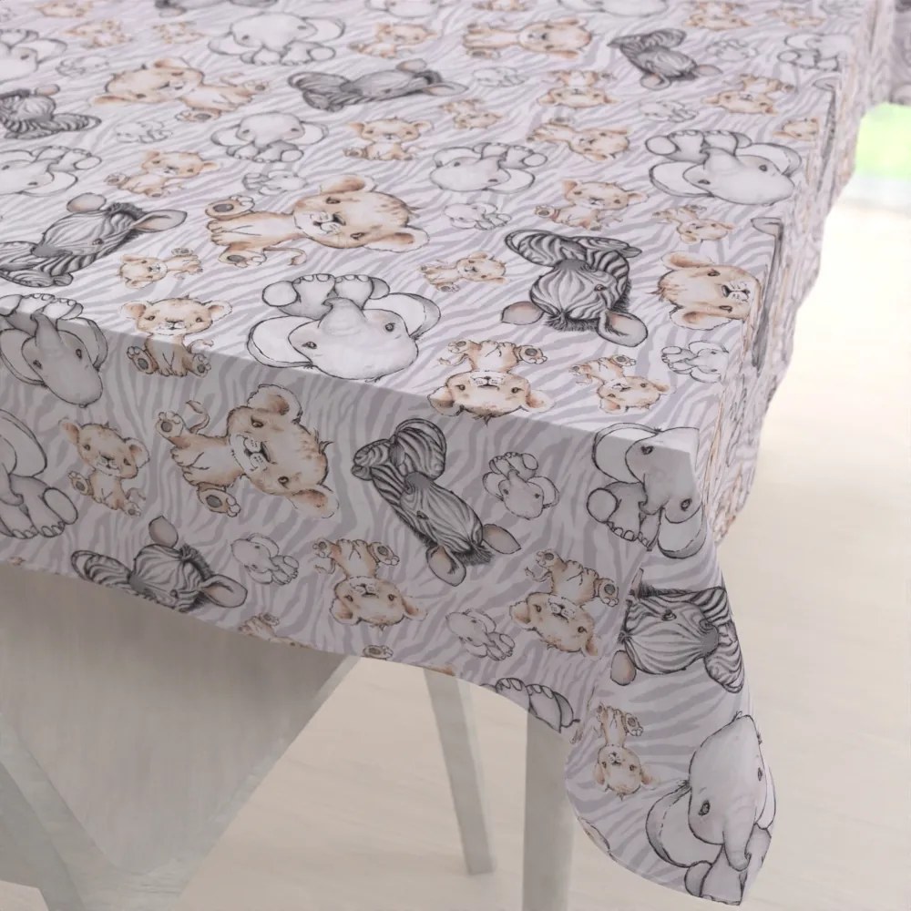 Biante Detský bavlnený obdĺžnikový obrus Sandra SA-335 Africké zvieratká na sivom zebrovanom 50x100 cm