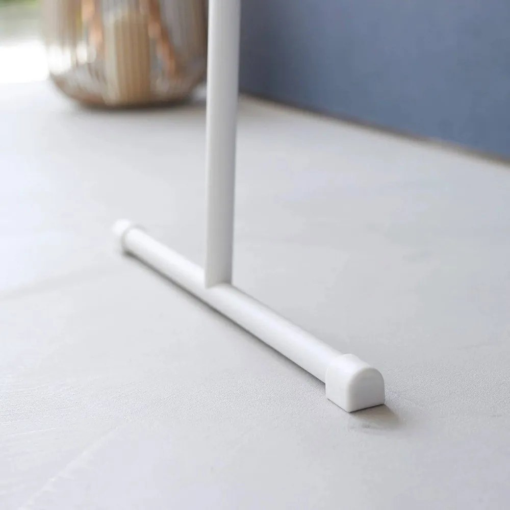 Biely kovový nástenný vešiak 38,5 cm Tower – YAMAZAKI