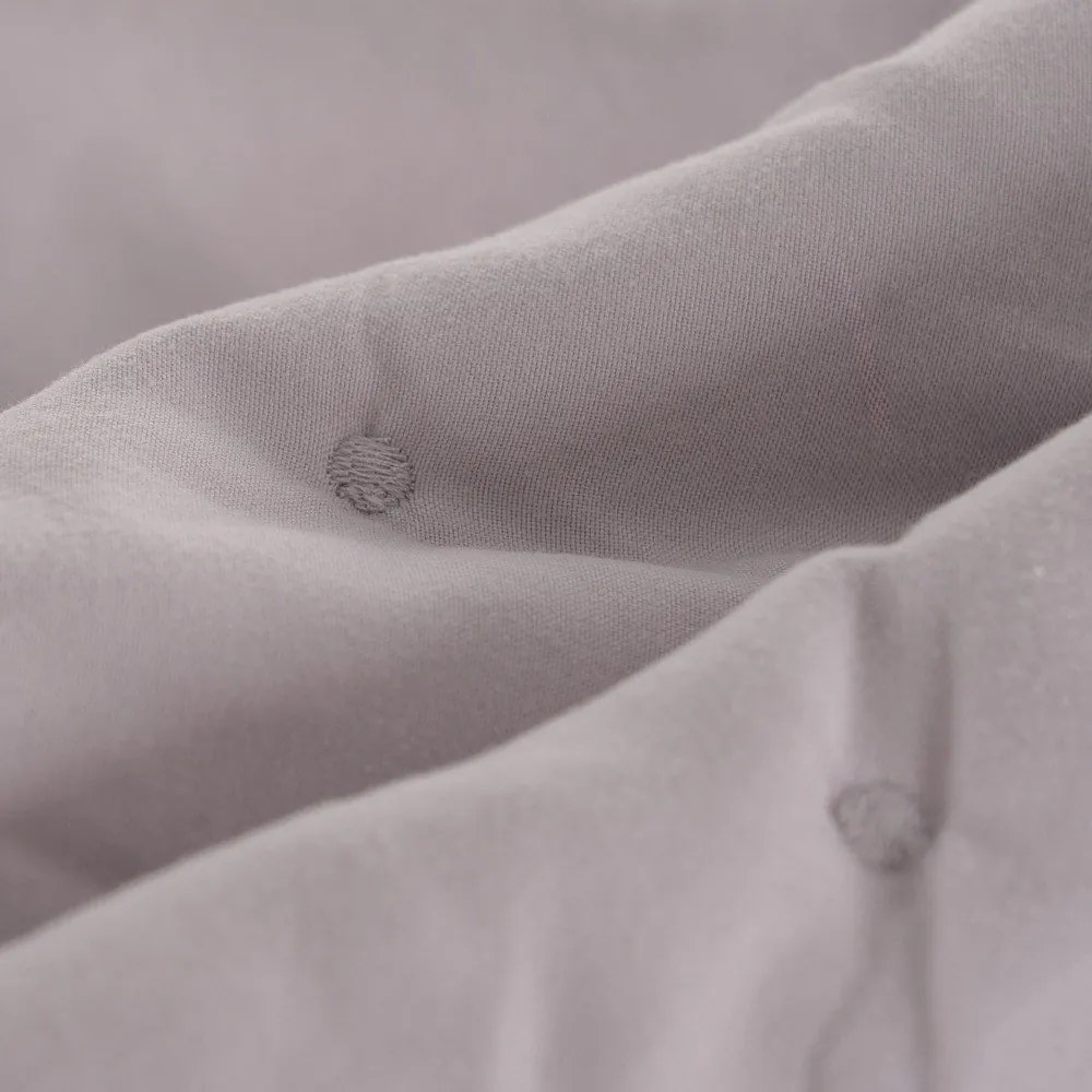 Sivý prešívaný pléd 180x260 cm – Ixia