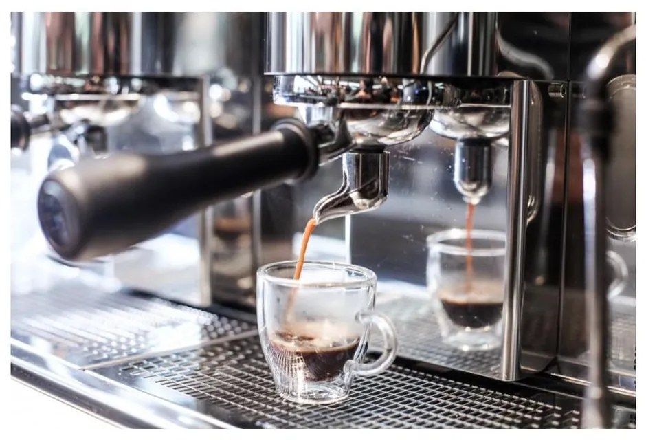 Súprava 2 dvojstenných šálok Vialli Design Amo Espresso, 50 ml