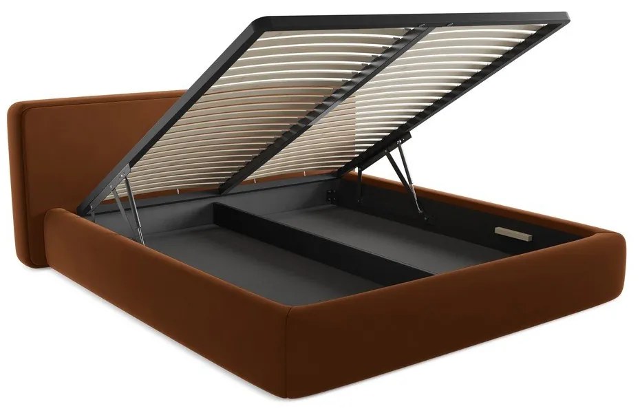 Čalúnená dvojlôžková posteľ v terakotovej farbe s úložným priestorom s roštom 180x200 cm Kiana – Makamii