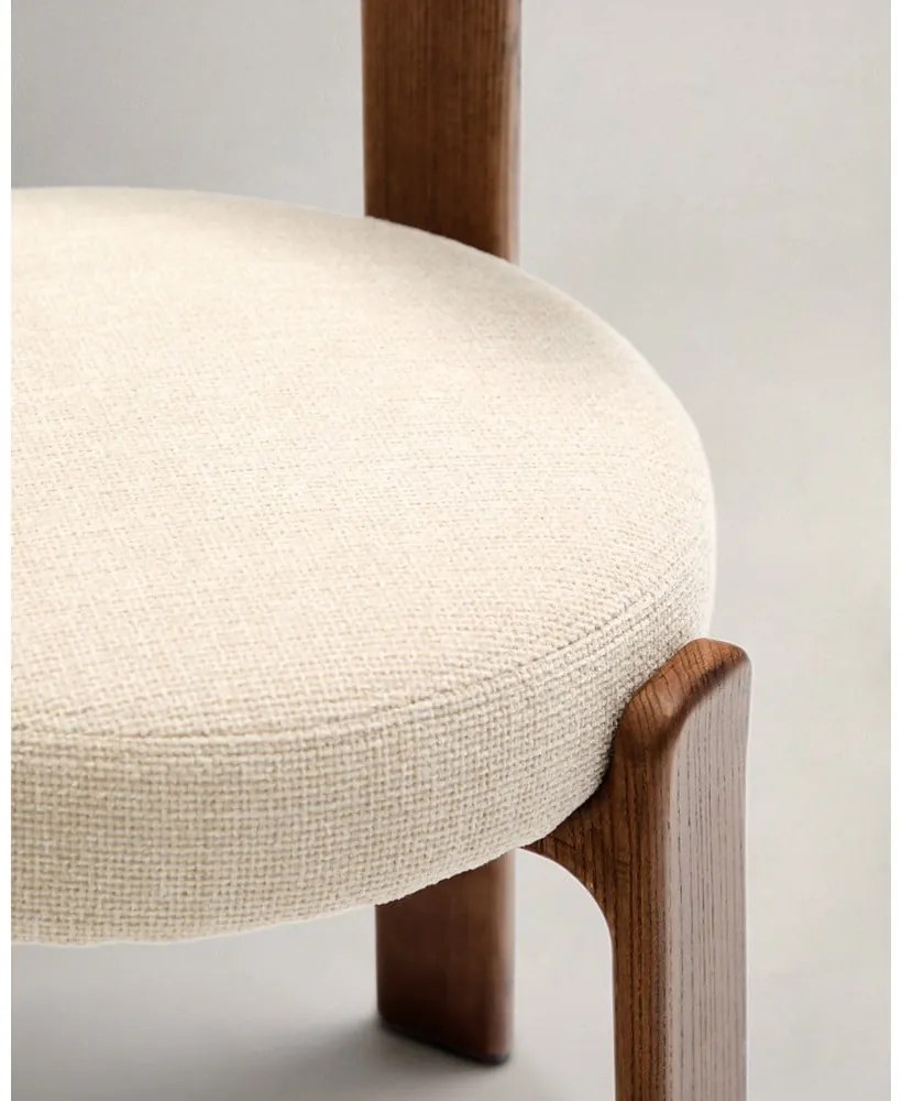 Hnedá/béžová jedálenská stolička z jaseňového dreva Granite – Kave Home