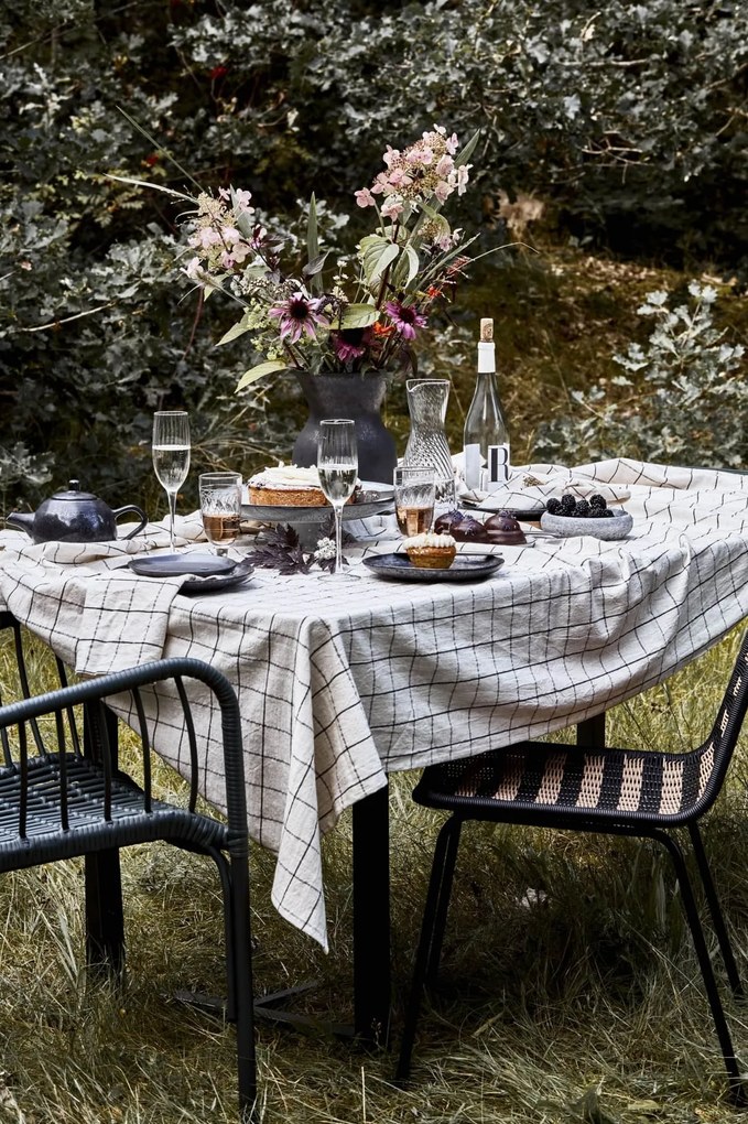 House Doctor Bavlnený obrus Join Black/Off-white 150 × 150 cm