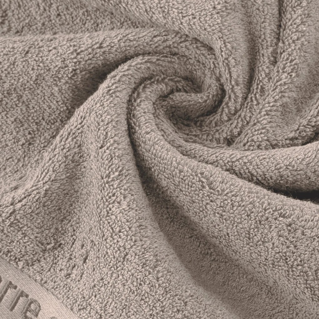 FROTÉ UTERÁK PIERRE CARDIN EVI SADA 30X50 CM, 50X90 CM, 70X140 CM TMAVOBÉŽOVÁ