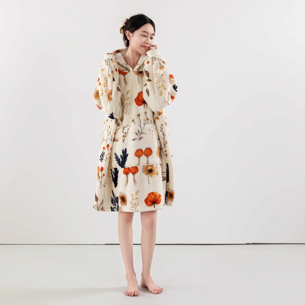 Baránková mikinová deka s rukávmi a kapucňou PAPAVA, krémová