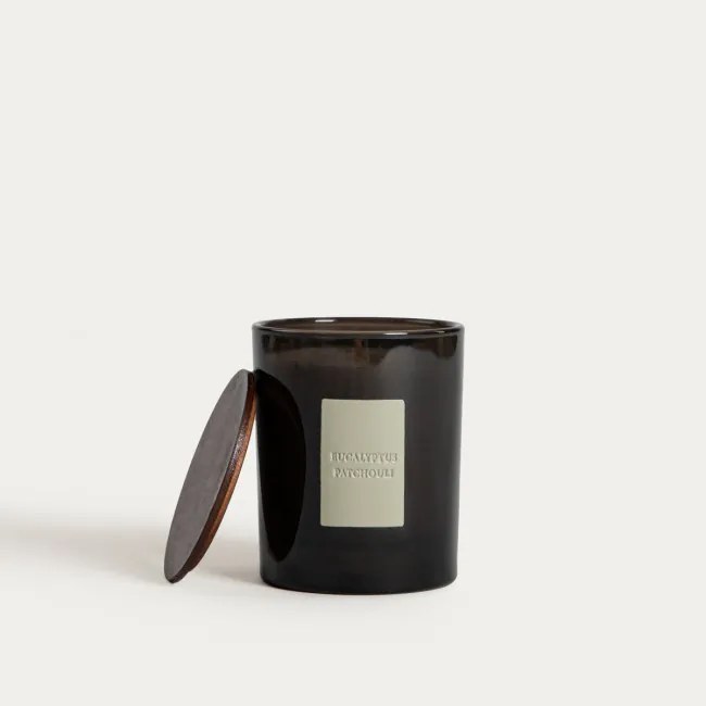 Sviečka URBAN LEATHER Eucalyptus Patchouli 781339