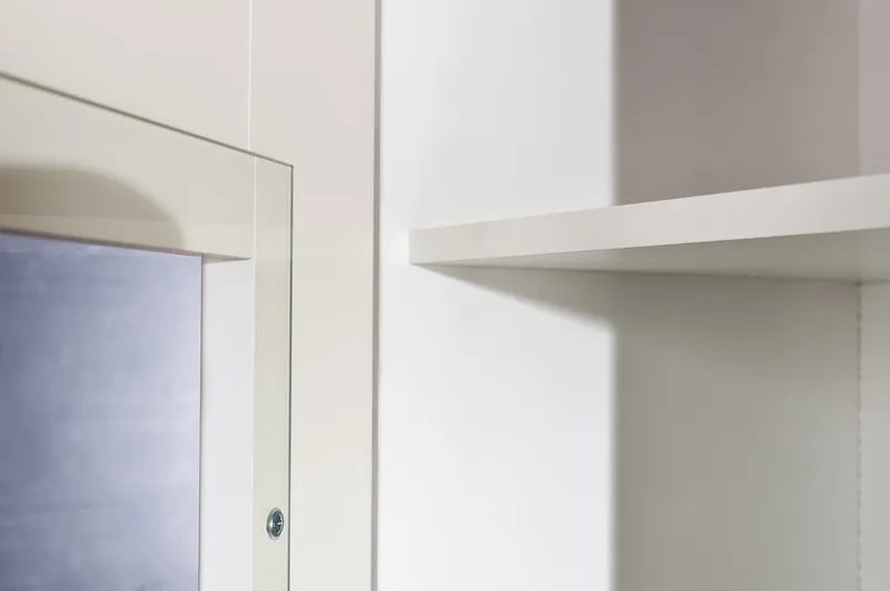 Vitrína Caracas typ 24, dub/biely lesk, s osvetlením