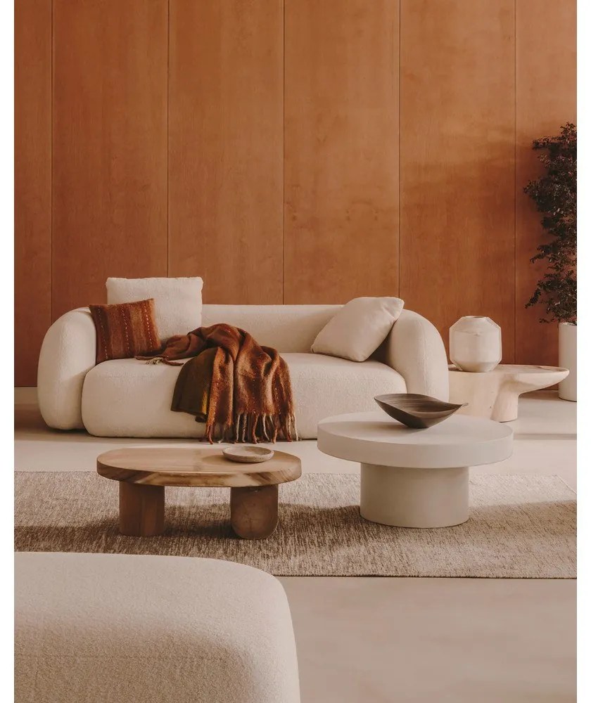 Krémová pohovka z textílie buklé 246 cm Martina – Kave Home