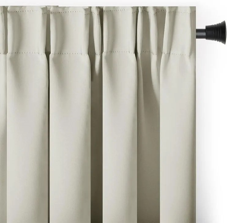 Zatemňovací záves blackout RESTILO krémový 140 x 245 cm 1 ks